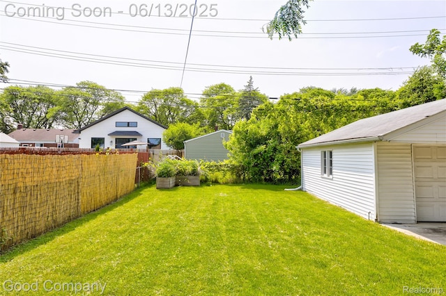 4217 Crooks Rd, Royal Oak, MI 48073 - view of yard featuring a garage