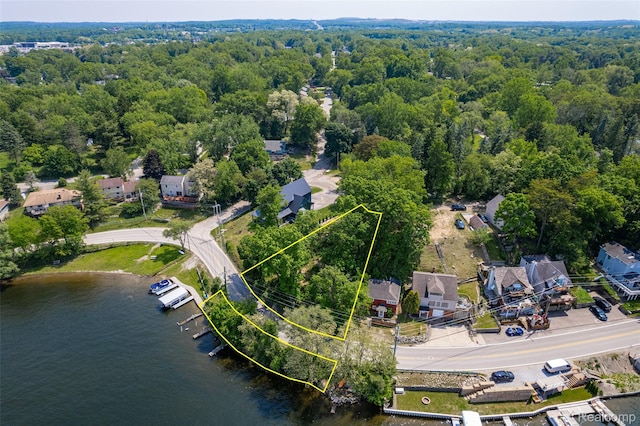 411 Heights Rd, Lake Orion, MI 48362