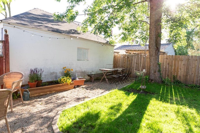 1550 Pine Ave NW, Grand Rapids, MI 49504 - view of yard