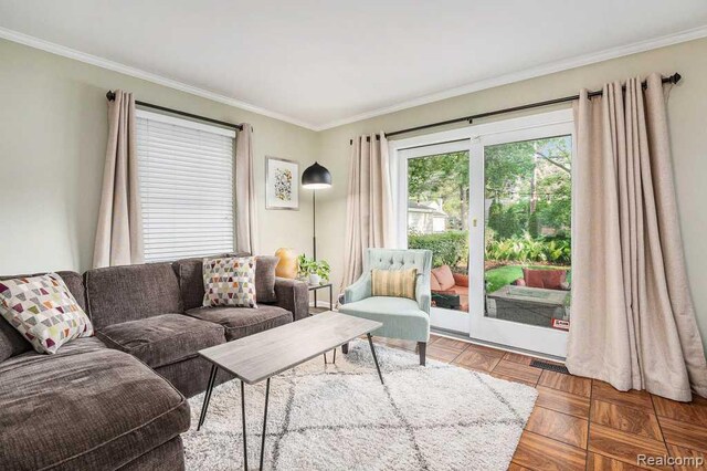 32457 Sheridan Dr, Beverly Hills, MI 48025 - living room with ornamental molding