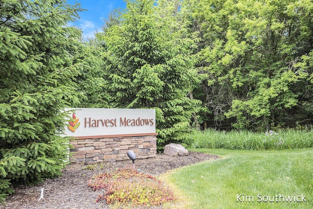 12285 Apple Cart Ln, Lowell, MI 49331 - view of community / neighborhood sign