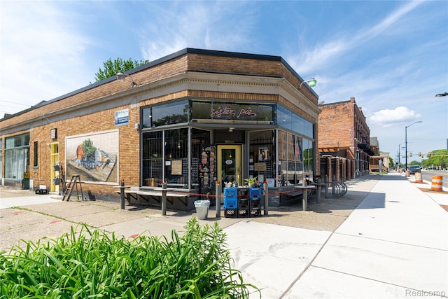 2160 Concord St, Detroit, MI 48207 - view of building exterior
