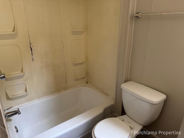 1257 3rd St, Muskegon, MI 49441 - full bath featuring toilet