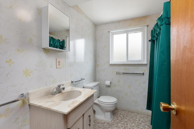 3604 Pall Dr, Warren, MI 48092 - full bathroom featuring vanity, toilet, tile patterned flooring, wallpapered walls, and a shower with curtain