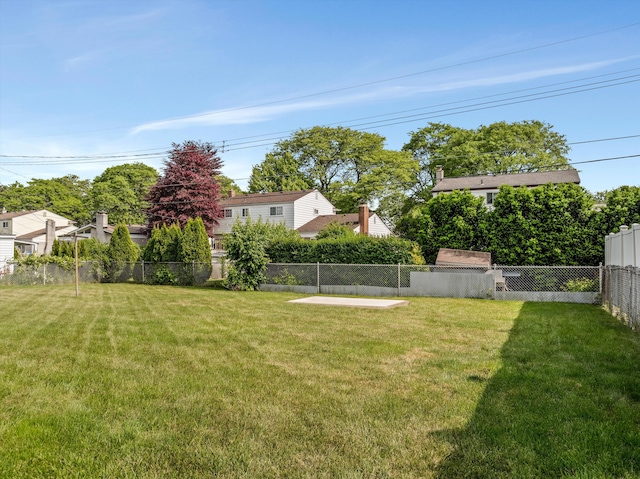 3604 Pall Dr, Warren, MI 48092 - view of yard