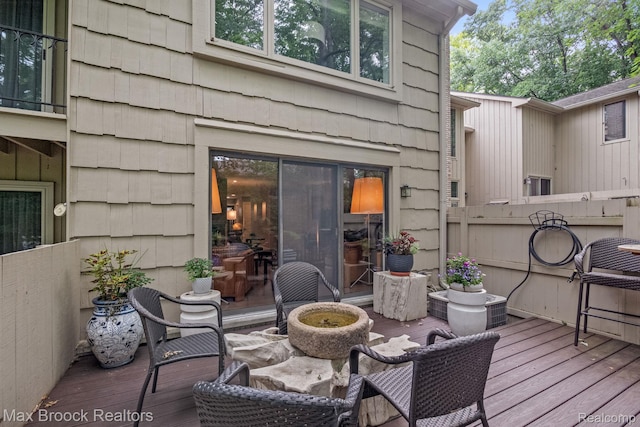 1132 Hillpointe Cir, Bloomfield Hills, MI 48304 - view of wooden deck