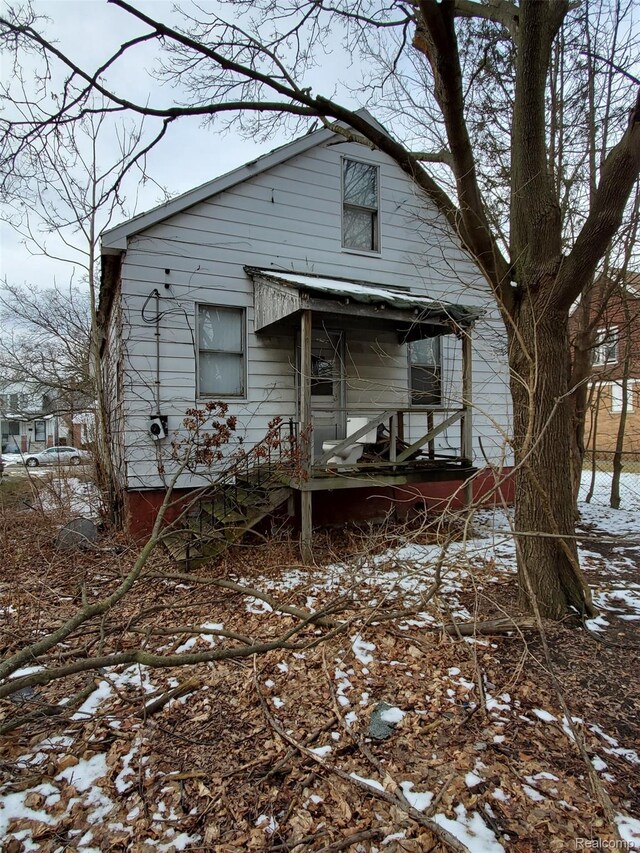 18430 Westphalia St, Detroit, MI 48205 - view of snow covered property