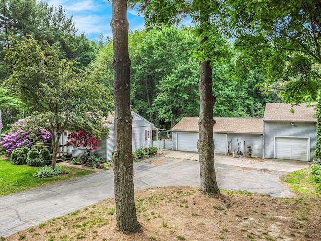 18930 G Dr N, Marshall, MI 49068 - view of front of property
