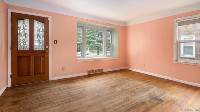 25695 Orchard Dr, Dearborn Heights, MI 48125 - entryway with wood finished floors and baseboards