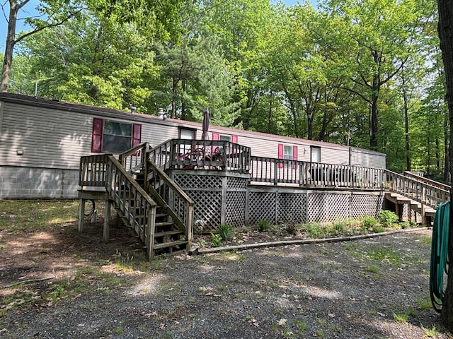 530 N June Dr, Mears, MI 49436 - deck with stairs