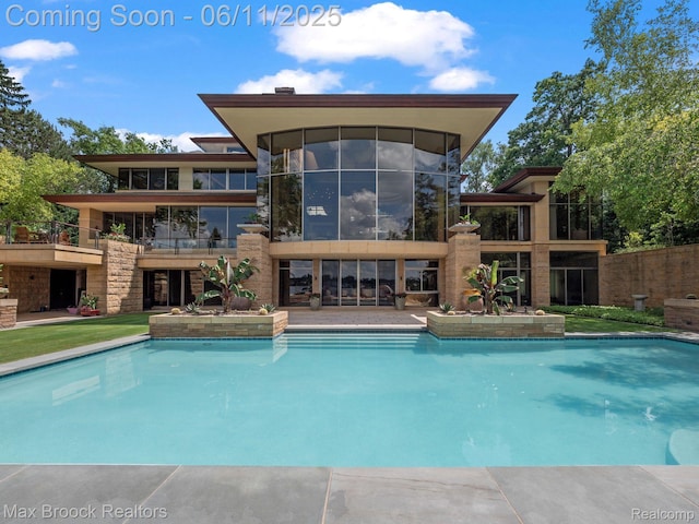 4790 Dow Ridge Rd, Orchard Lake, MI 48324 - view of outdoor pool