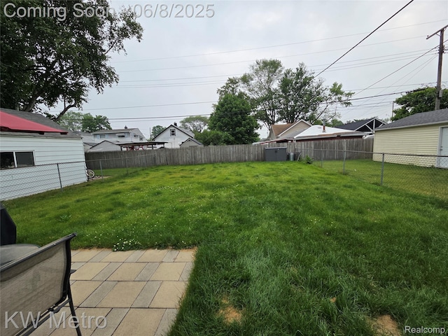 23328 Harding Ave, Hazel Park, MI 48030 - view of yard