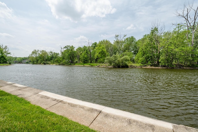 2310 Riverbend Dr, Benton Harbor, MI 49022 - water view