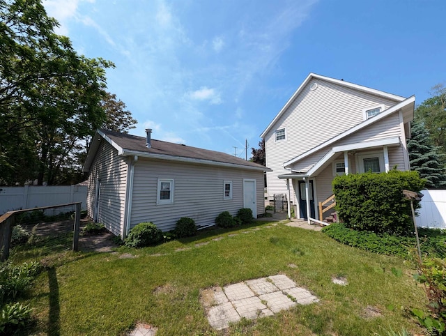 208 State St, Bay City, MI 48706 - view of back of property
