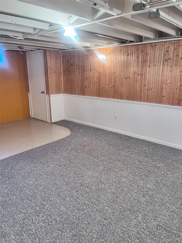 140 Pershing Dr NE, Grand Rapids, MI 49505 - finished below grade area with wooden walls