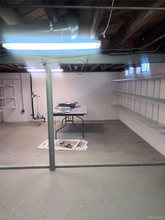 140 Pershing Dr NE, Grand Rapids, MI 49505 - view of unfinished below grade area