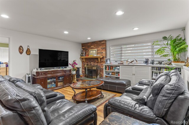 27020 Wilson Dr, Dearborn Heights, MI 48127 - photo 30