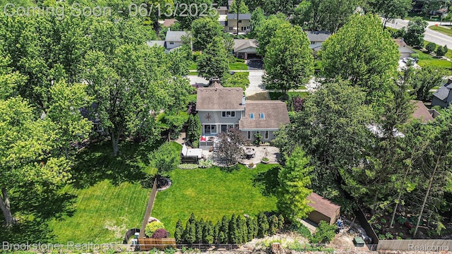 4057 Cypress Dr, Troy, MI 48085 - drone / aerial view