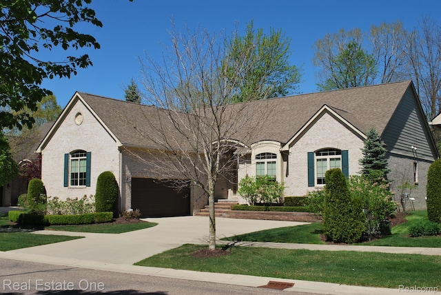 25364 Sutton Ct, Novi, MI 48374 - photo 1