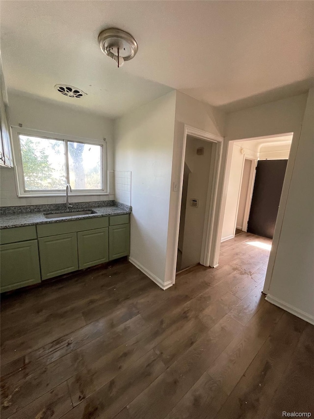 13607 Virgil St, Detroit, MI 48223 - photo 7