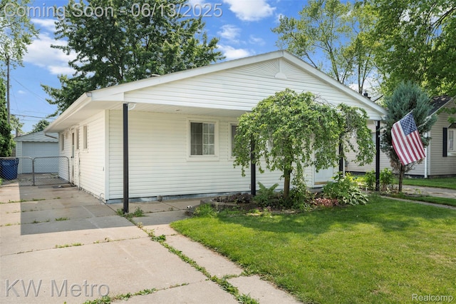 14920 Myola Ave, Warren, MI 48089 - view of front of property featuring a front yard