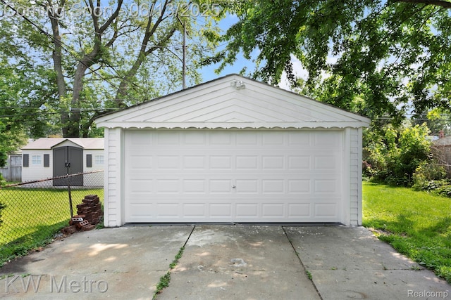 14920 Myola Ave, Warren, MI 48089 - view of detached garage