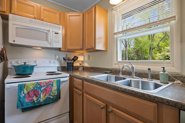 3802 S Grants Lndg, Lake Leelanau, MI 49653