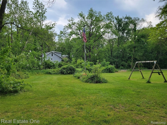 2015 Lamella, Wixom, MI 48393