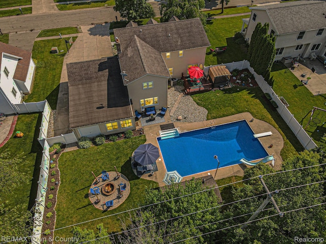 813 Birchwood Dr, Flushing, MI 48433 - aerial view of property and surrounding area with a pool area