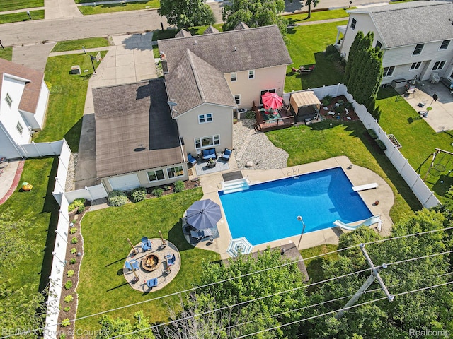 813 Birchwood Dr, Flushing, MI 48433 - view from above of property with a pool area