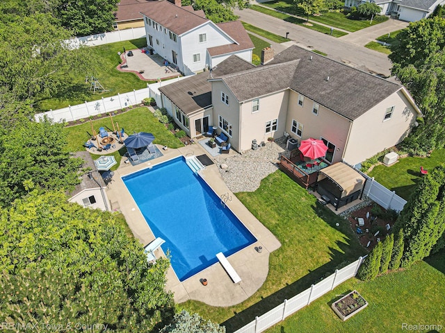 813 Birchwood Dr, Flushing, MI 48433 - view from above of property featuring a pool
