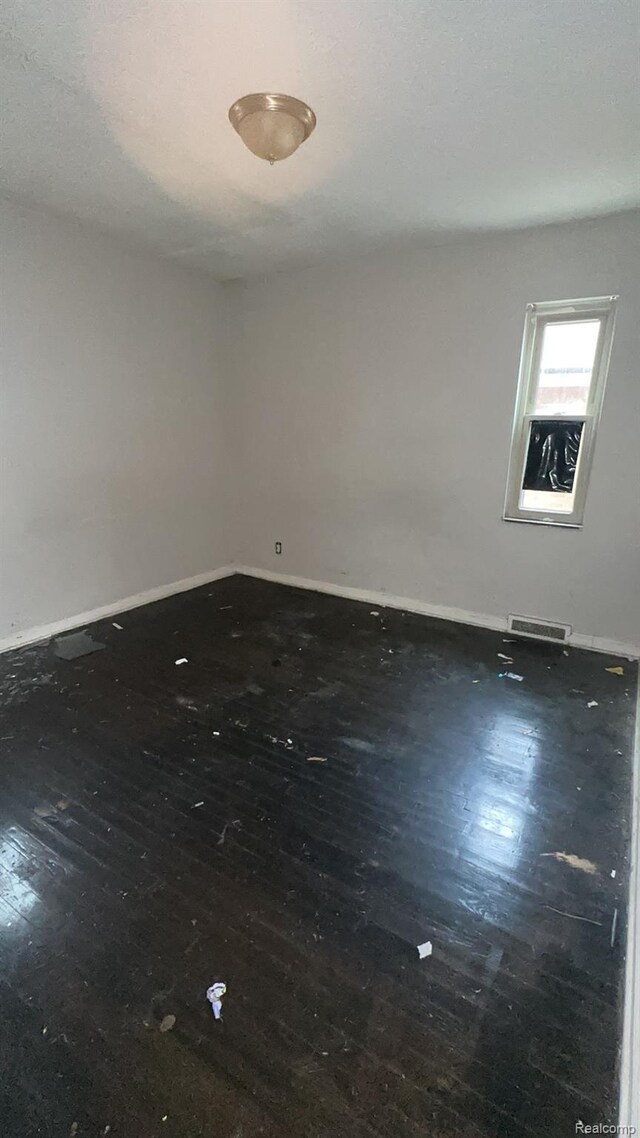 19708 Fairport St, Detroit, MI 48205 - photo 8