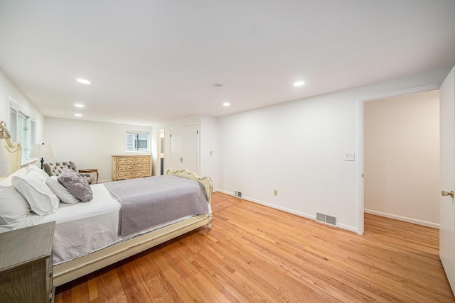 2402 Victoria Ave, Ann Arbor, MI 48104 - bedroom featuring light wood-style flooring, recessed lighting, and baseboards