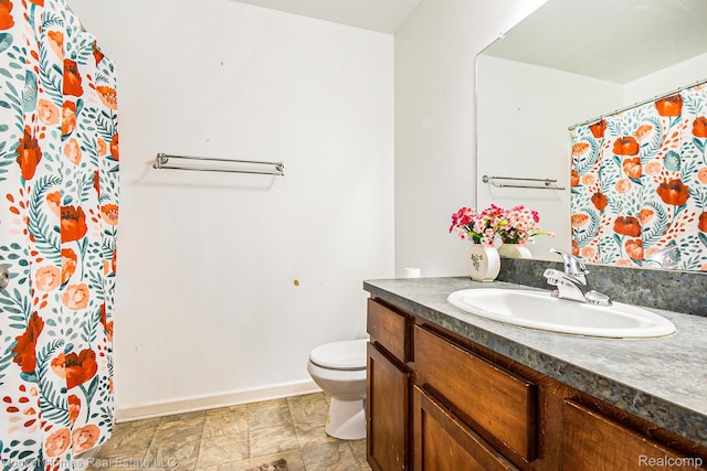 1653 Crab Apple Dr, Ypsilanti, MI 48198 - full bathroom featuring vanity and a shower with shower curtain