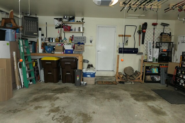 1502 Greenbrier Dr, Mount Pleasant, MI 48858
