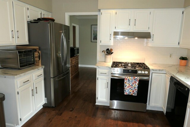 1502 Greenbrier Dr, Mount Pleasant, MI 48858