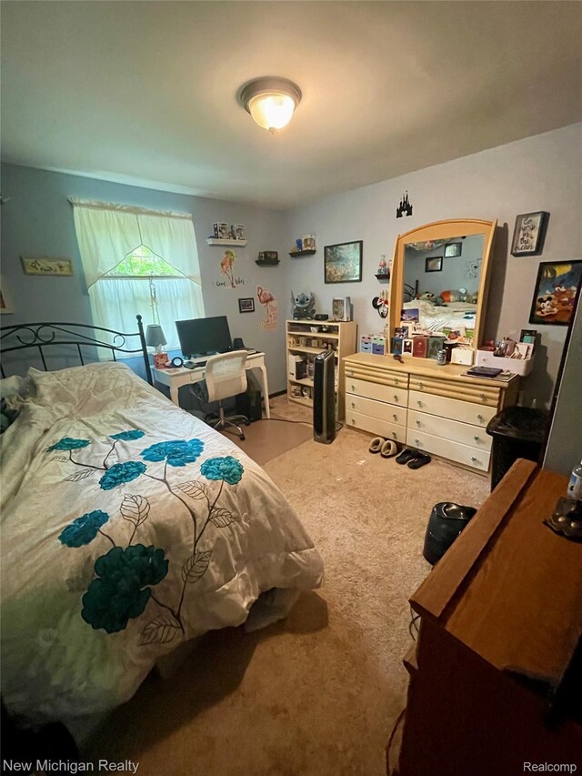 6567 Heaven Dr, Howell, MI 48855 - bedroom featuring carpet floors and an office area