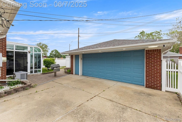 8786 N Evangeline St, Dearborn Heights, MI 48127 - detached garage featuring central air condition unit