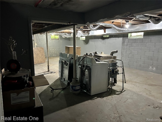 16857 Cheyenne St, Detroit, MI 48235 - view of unfinished below grade area