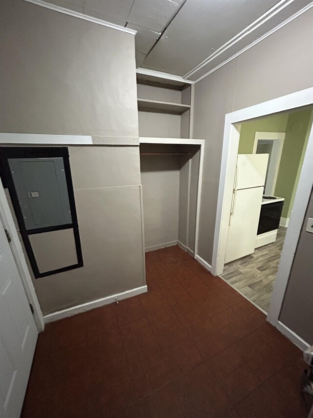 1015 Alvord Ave, Flint, MI 48507 - closet featuring electric panel