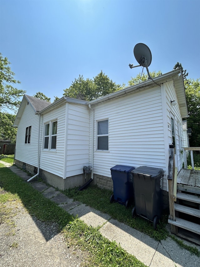 1015 Alvord Ave, Flint, MI 48507 - view of home's exterior
