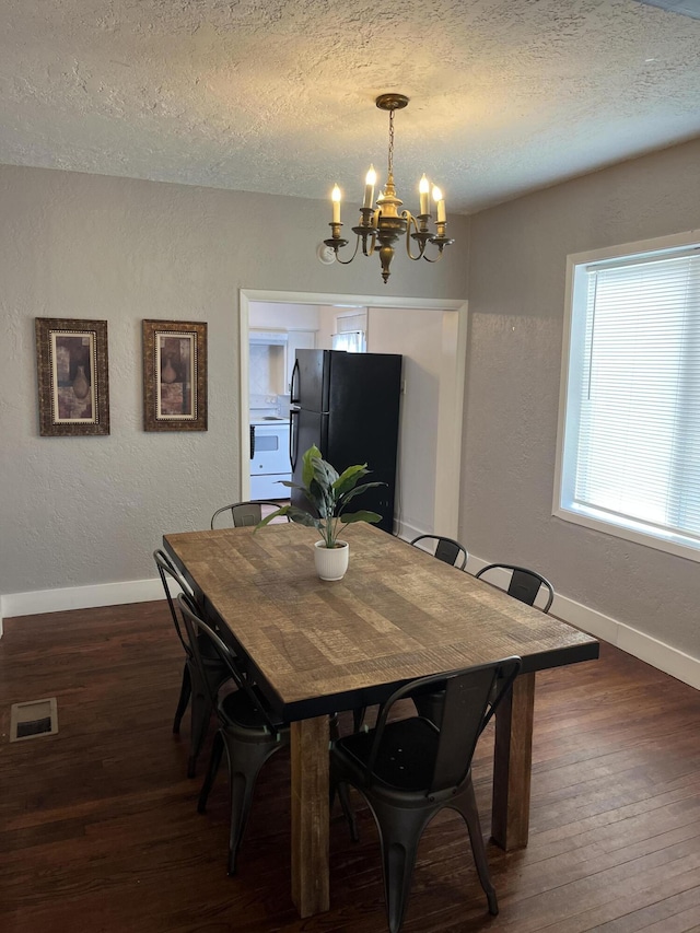 824 Emerald Ave NE, Grand Rapids, MI 49503
