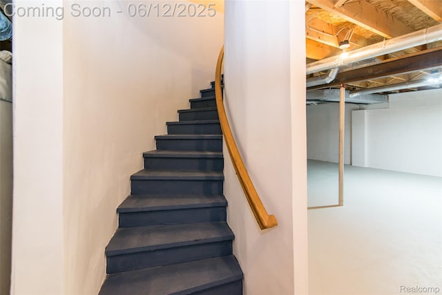 10399 Allen Rd, Clarkston, MI 48348 - stairs with concrete floors