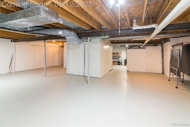 10399 Allen Rd, Clarkston, MI 48348 - view of below grade area