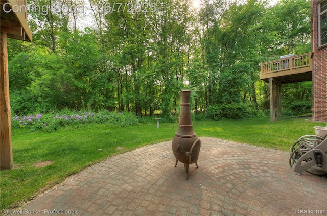 4546 Forest Edge Ln, West Bloomfield, MI 48323 - view of patio featuring a deck