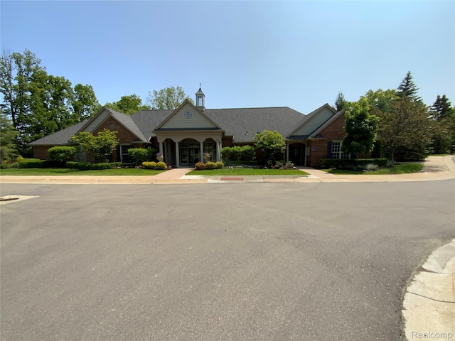 3577 Oakmonte Blvd, Rochester, MI 48306 - view of front of home featuring brick siding