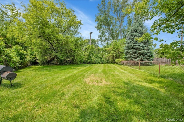 27048 Sally Ct, Taylor, MI 48180 - view of yard