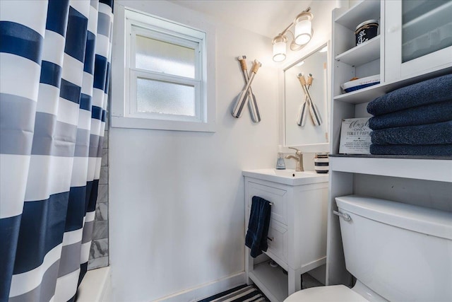 4805 Pinellas Dr, Hale, MI 48739 - bathroom with toilet, vanity, and shower / bath combo