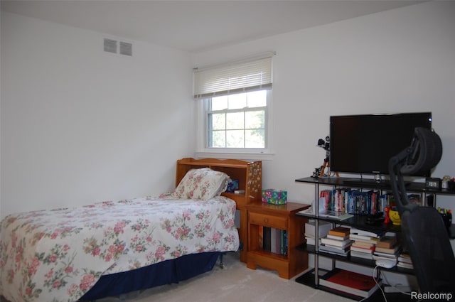 6560 Perham Dr, West Bloomfield, MI 48322 - view of bedroom