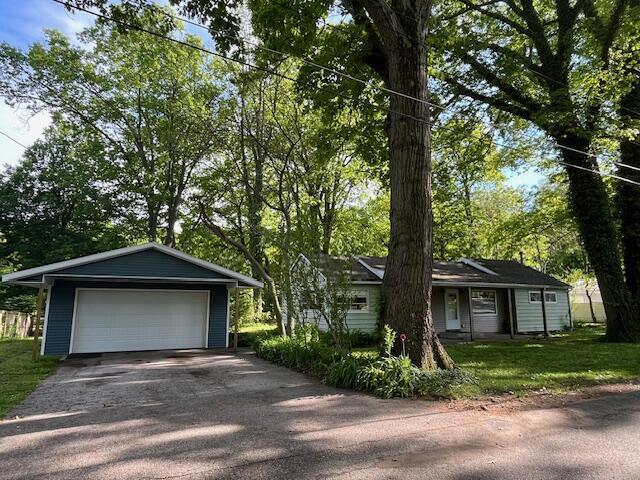 6820 Cherry St, Coloma, MI 49038 - photo 26